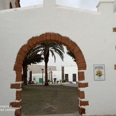 Ferienwohnung Precioso Apartamento Con Terraza En Teguise Teguise  Exterior foto